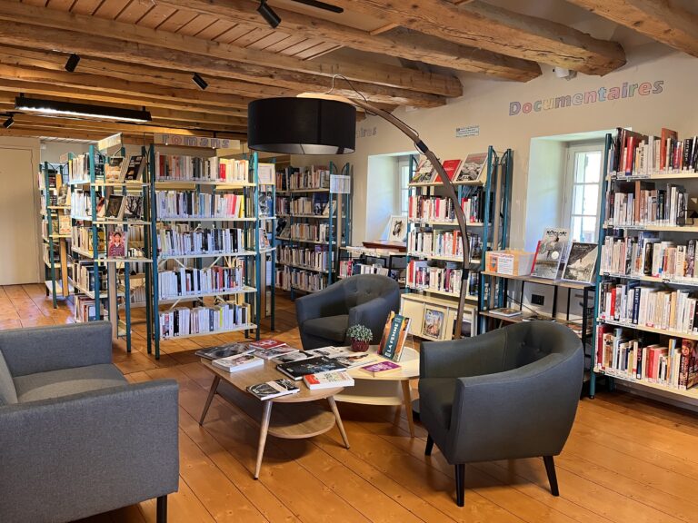 Bibliothèque de lecture publique - Michel Butor (Lucinges)